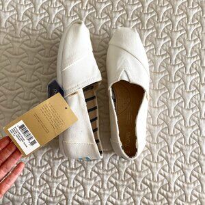 Toms NEW White Cotton Canvas Slip-on Shoes Size 7,5